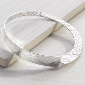 Silpada Rattlesnake Bangle